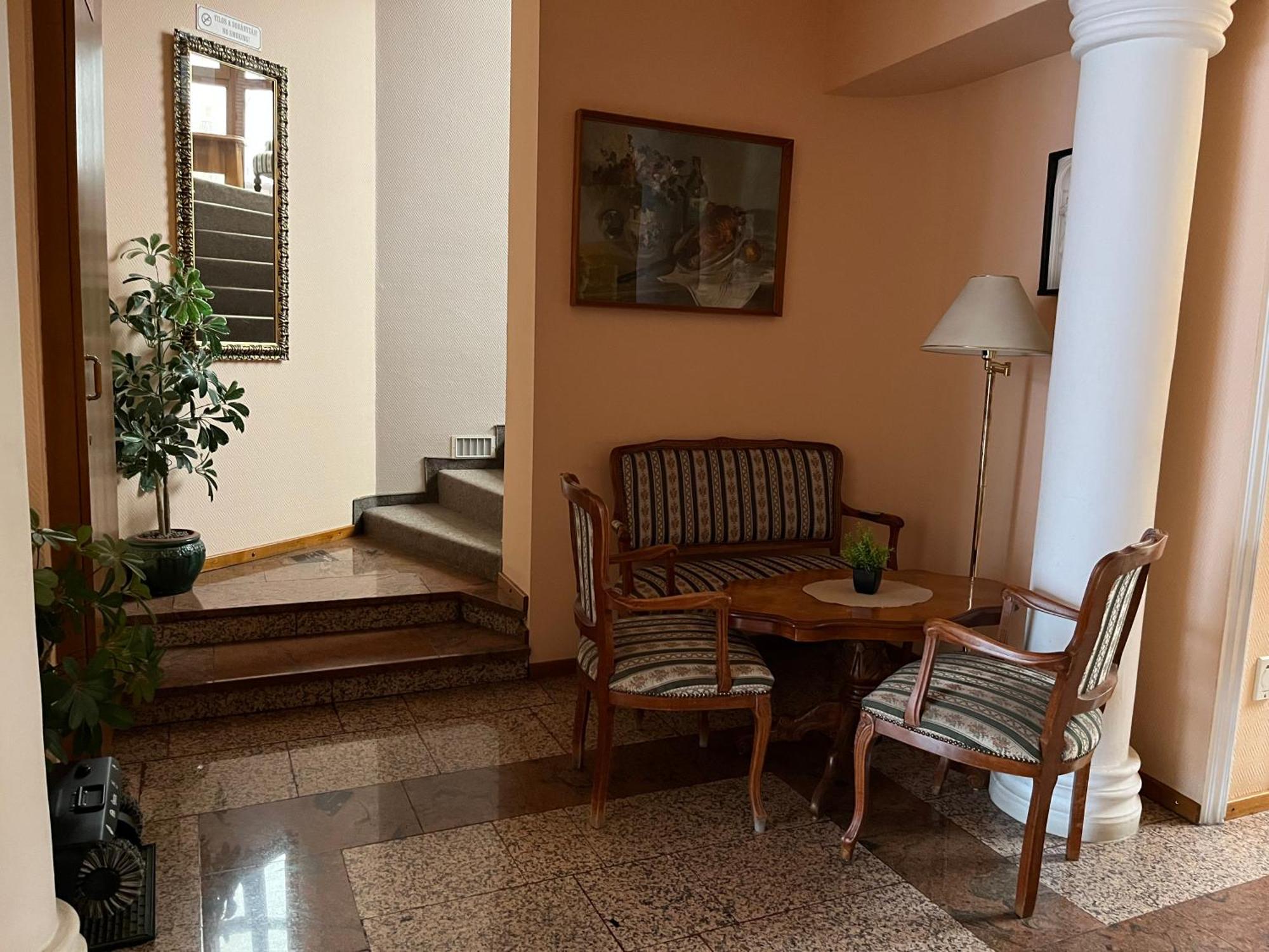 Wagner Vendegudvar Panzio Szombathely Dış mekan fotoğraf